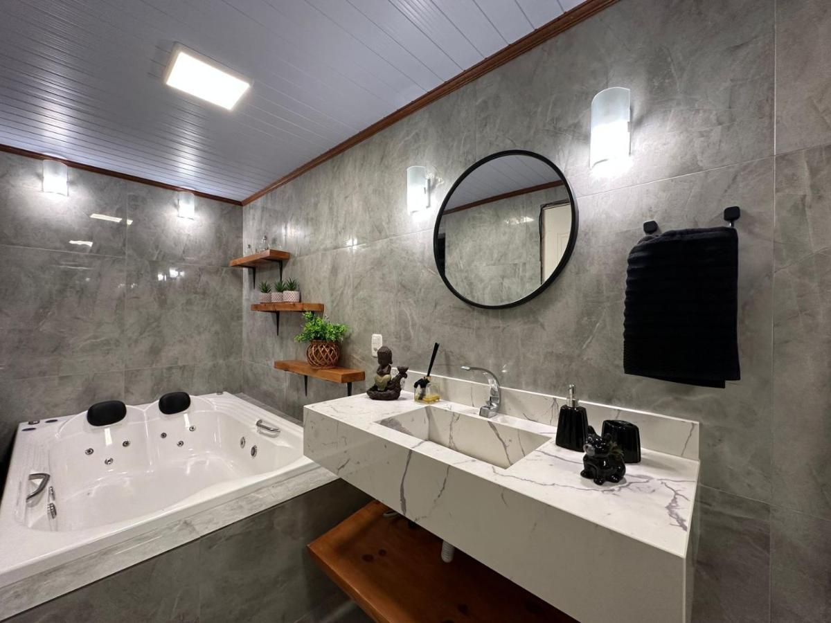 Apartamento Com Hidromassagem Em Gramado Apartment Ngoại thất bức ảnh